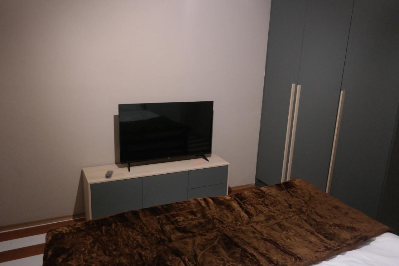 Villa FAMILY Kumanovo Esterno foto