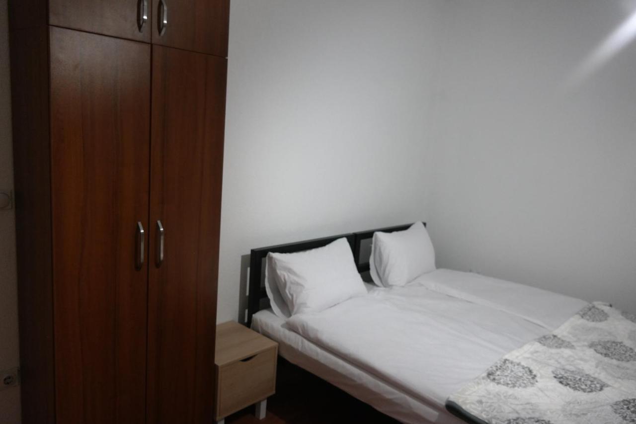 Villa FAMILY Kumanovo Esterno foto