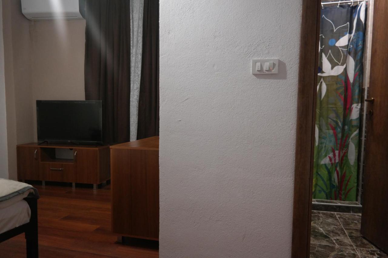 Villa FAMILY Kumanovo Esterno foto