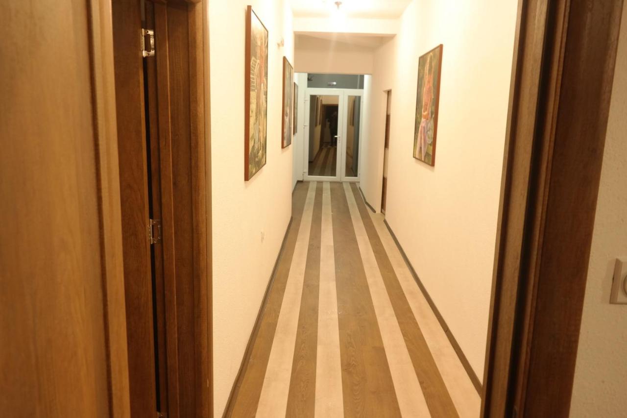 Villa FAMILY Kumanovo Esterno foto