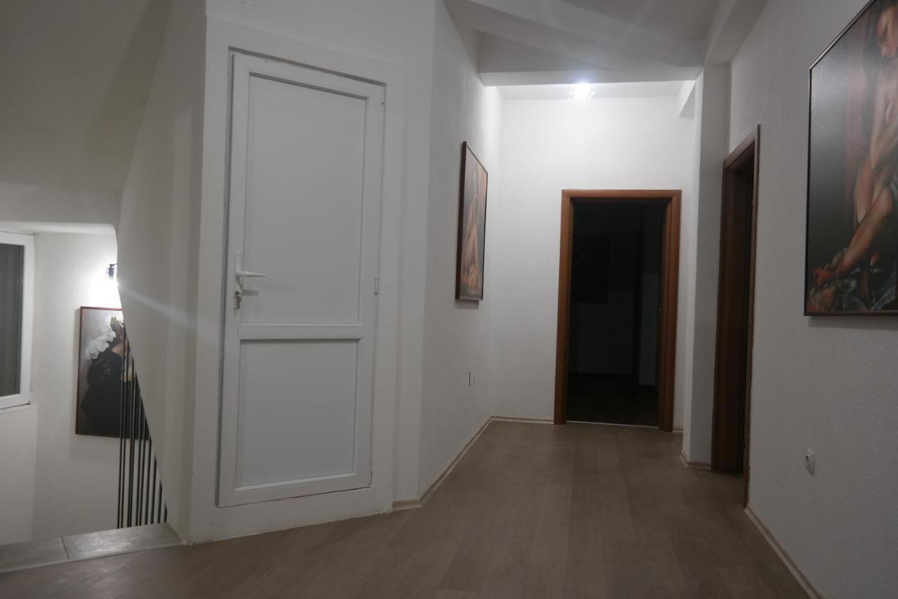 Villa FAMILY Kumanovo Esterno foto