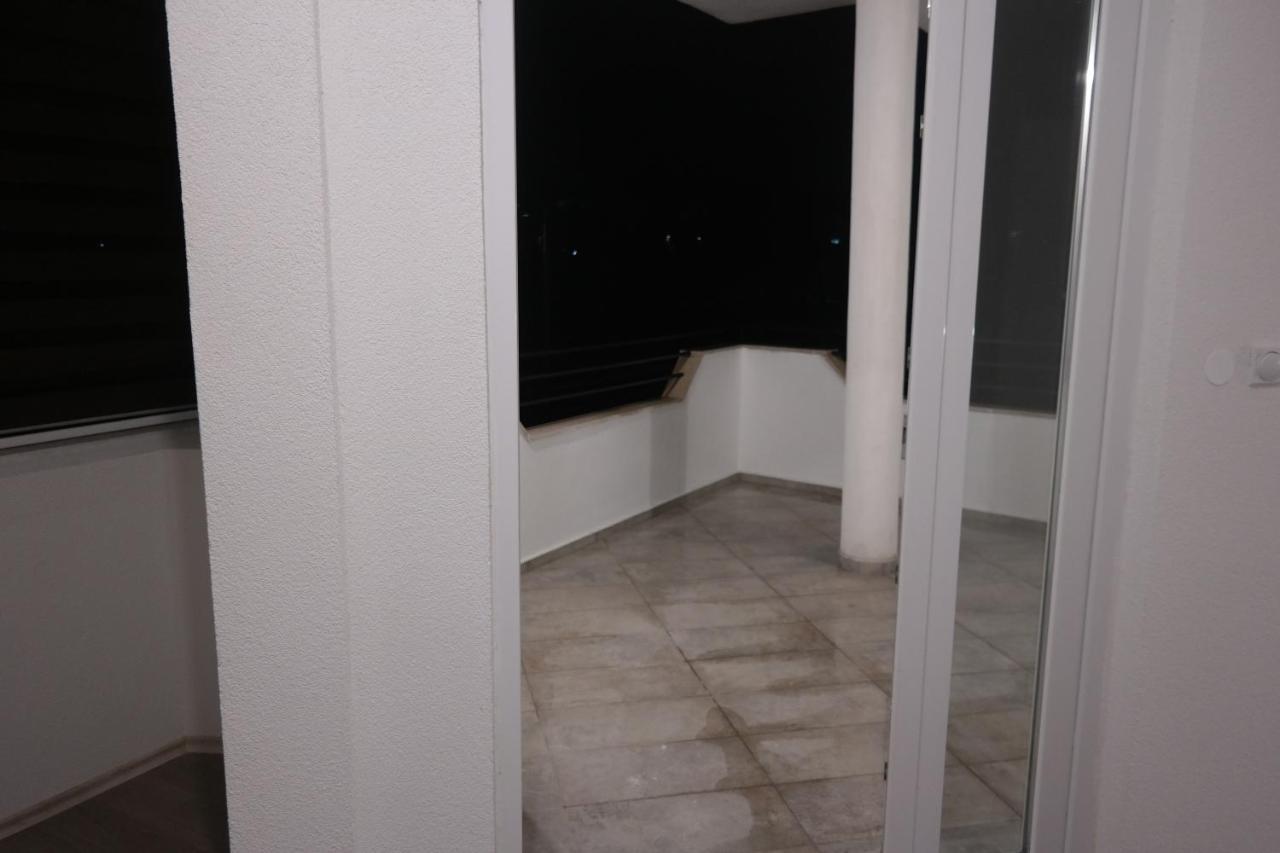 Villa FAMILY Kumanovo Esterno foto