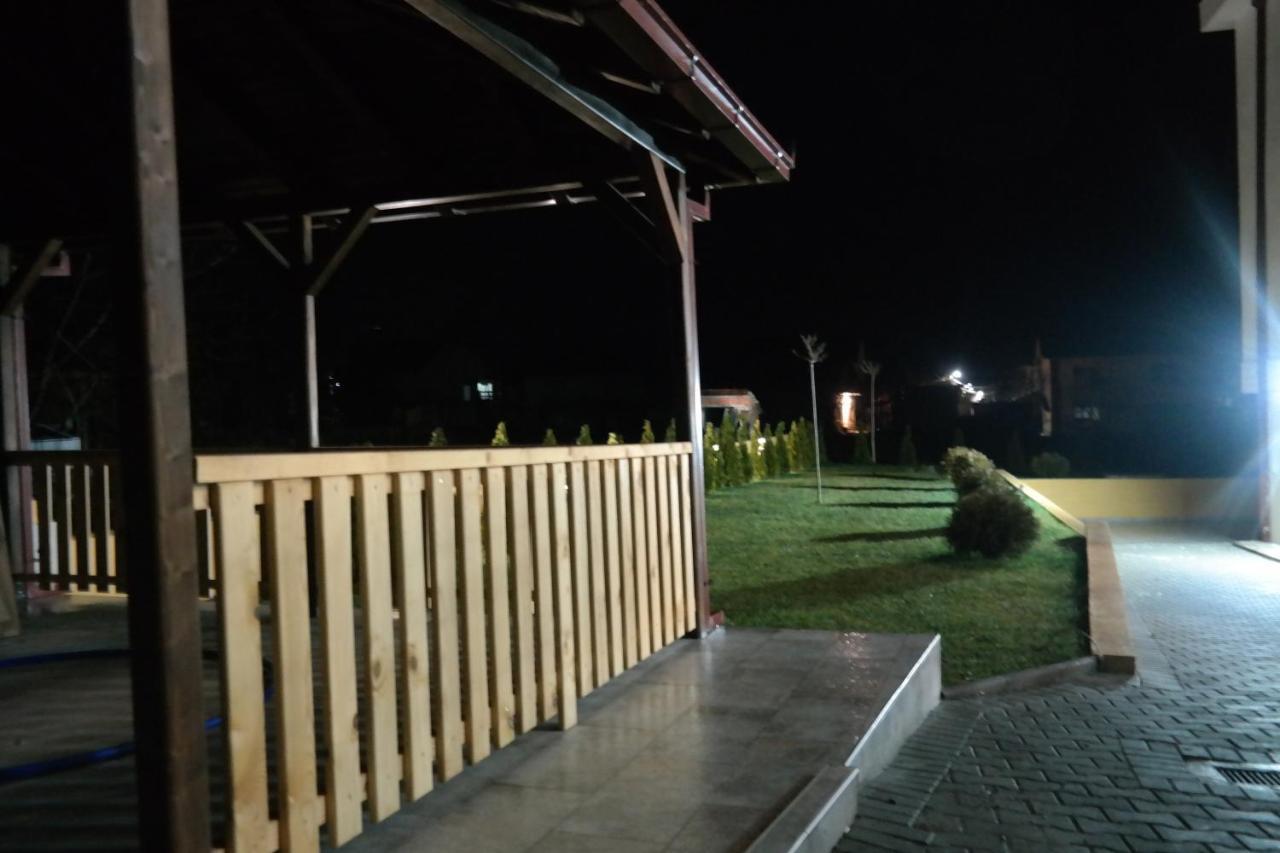 Villa FAMILY Kumanovo Esterno foto