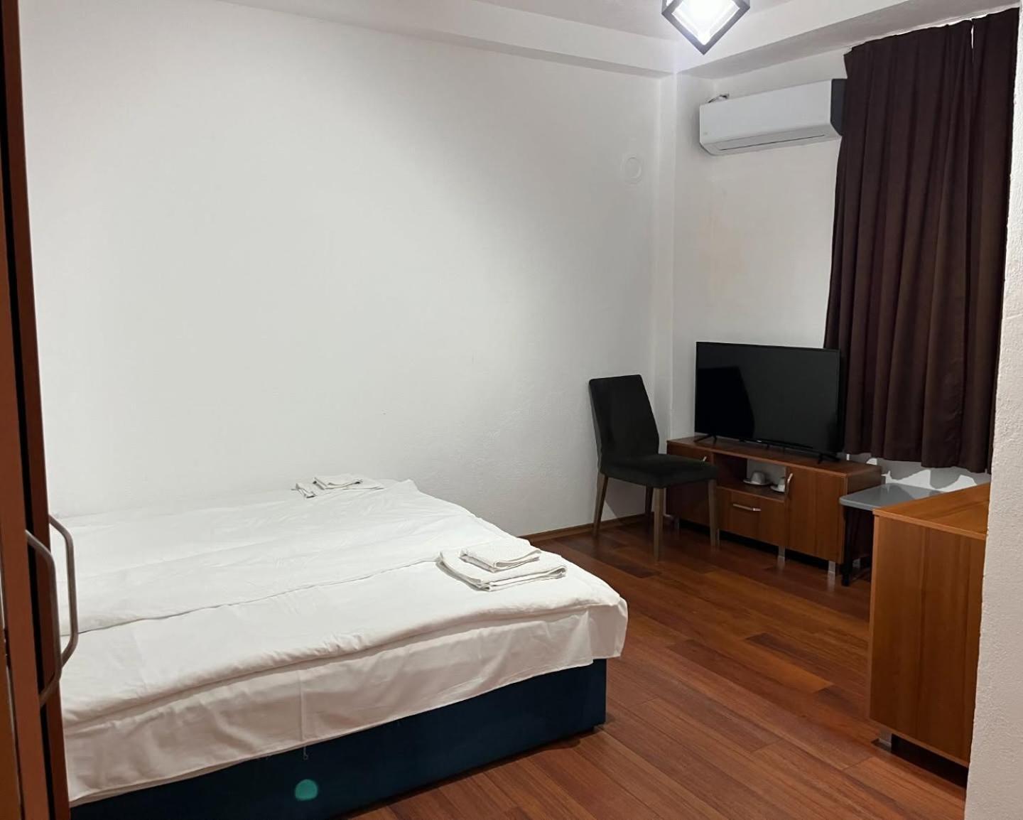 Villa FAMILY Kumanovo Esterno foto